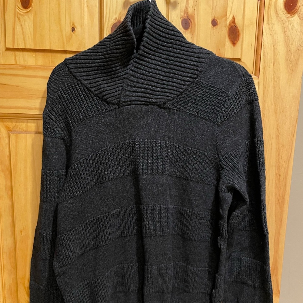 MENS APT9 LARGE HIGH NECK SWEATER